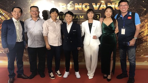 Huỳnh Như đói run người khi nhận Quả Bóng Vàng 2022